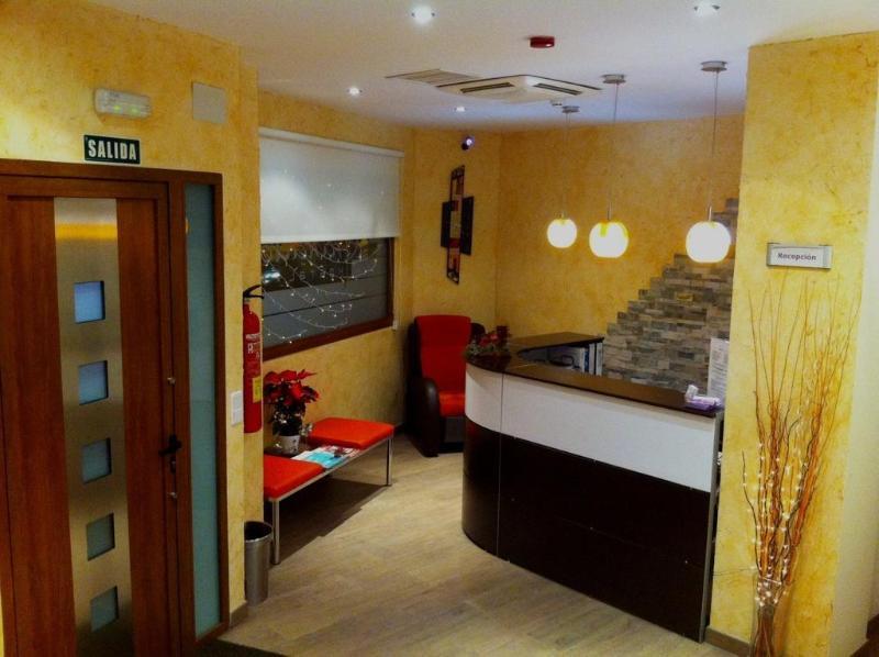 Hostal Granado Madrid Exteriör bild