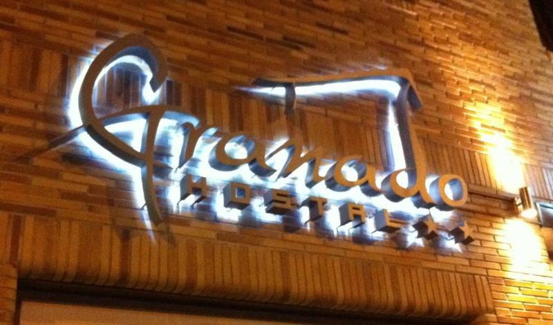 Hostal Granado Madrid Exteriör bild